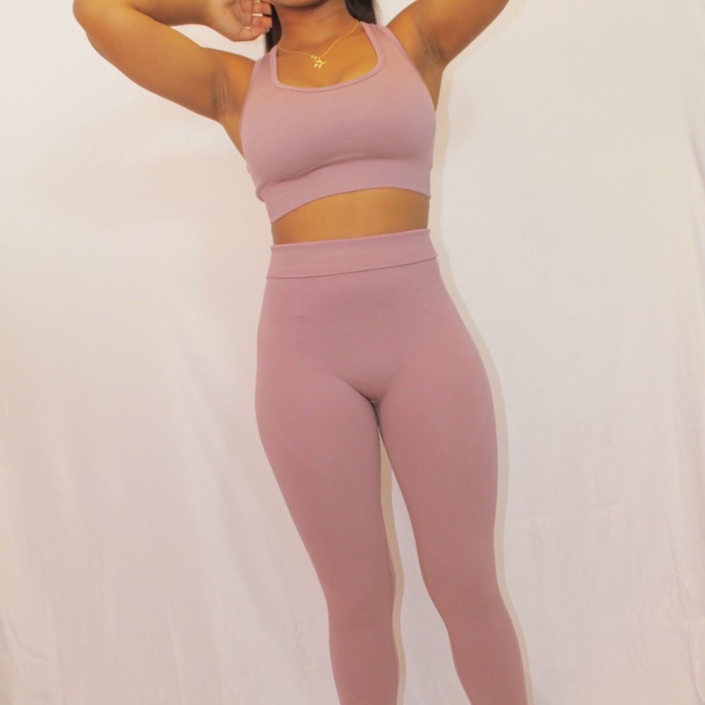 Seamless Sports Bra & High-Waisted Leggings Set | Athleisure Matching Set